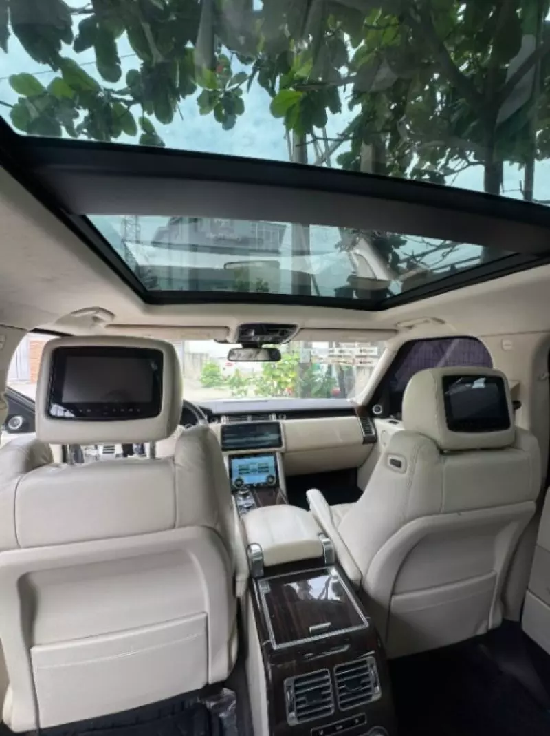 RANGE ROVER HSE LR4   - 2015