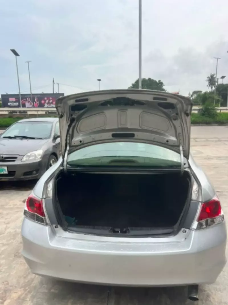 Honda Accord   - 2008