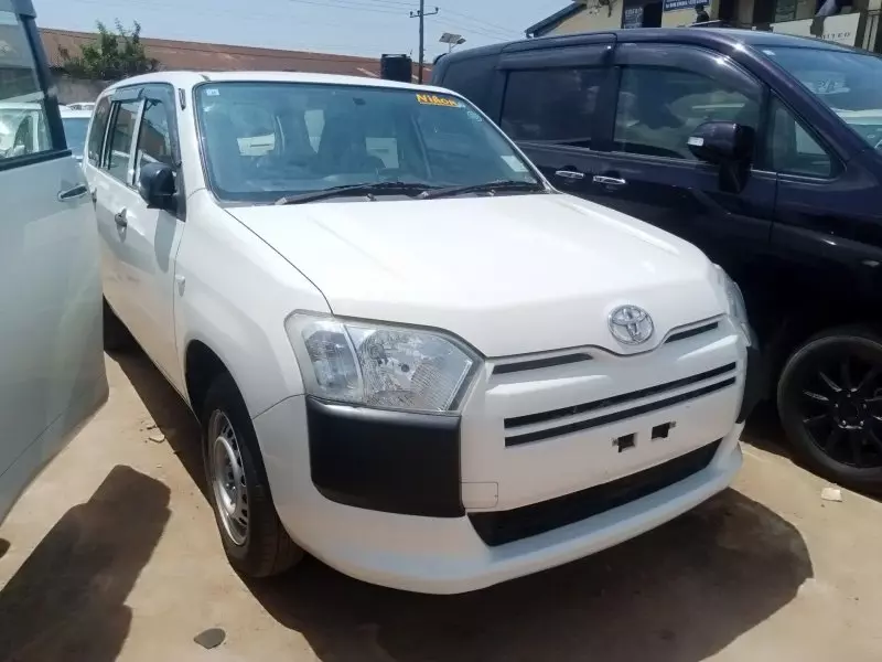 Toyota Probox    - 2016