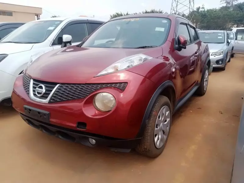 Nissan Juke   - 2012