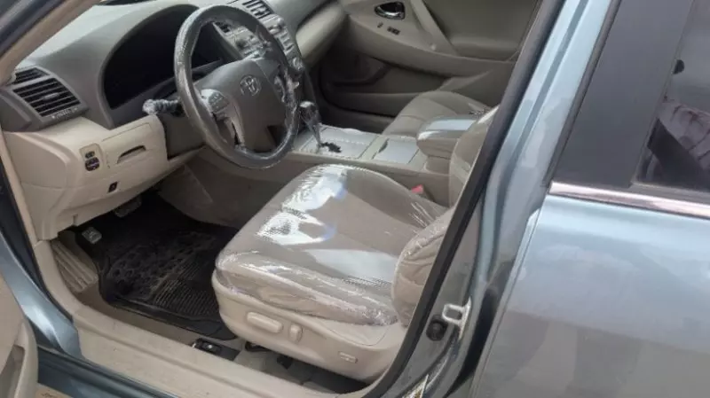 TOYOTA Camry   - 2010