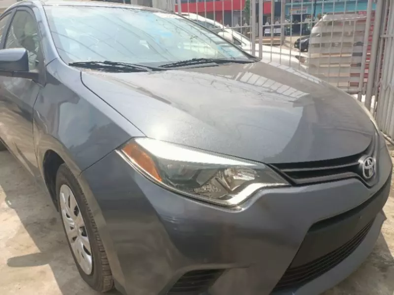 Toyota Corolla   - 2014
