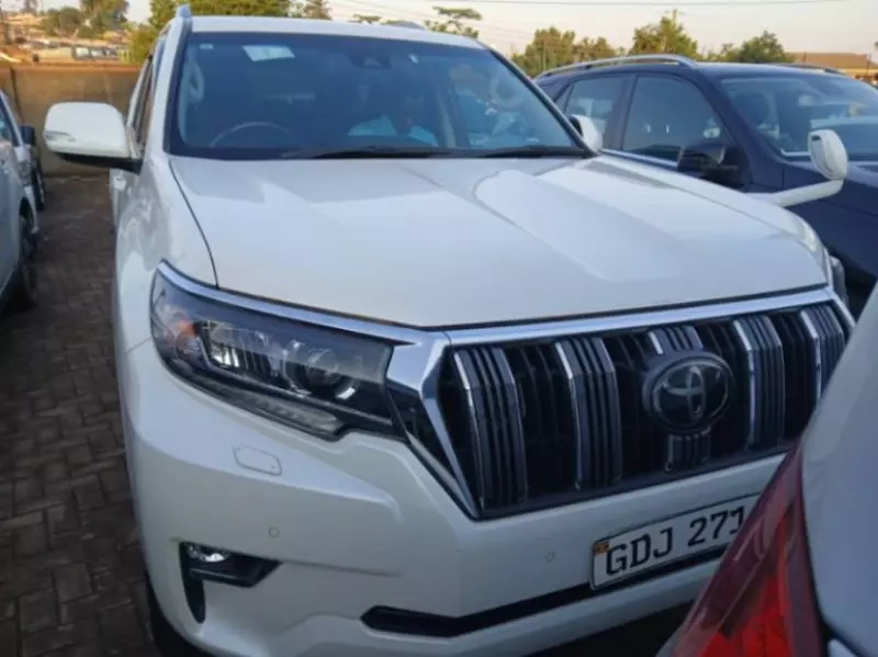 Toyota Landcruiser prado TX   - 2017