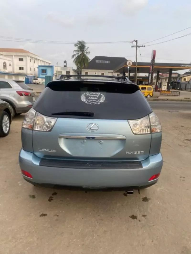 Lexus RX   - 2009