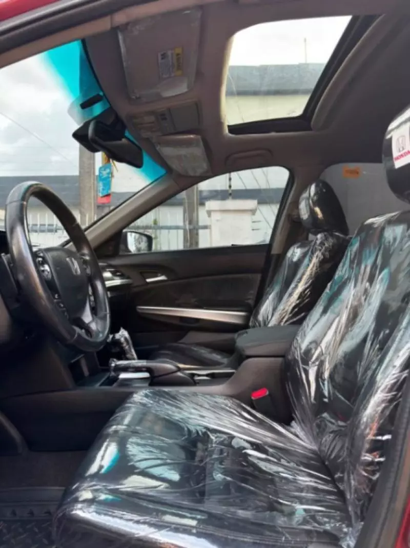 Honda Crosstour   - 2013