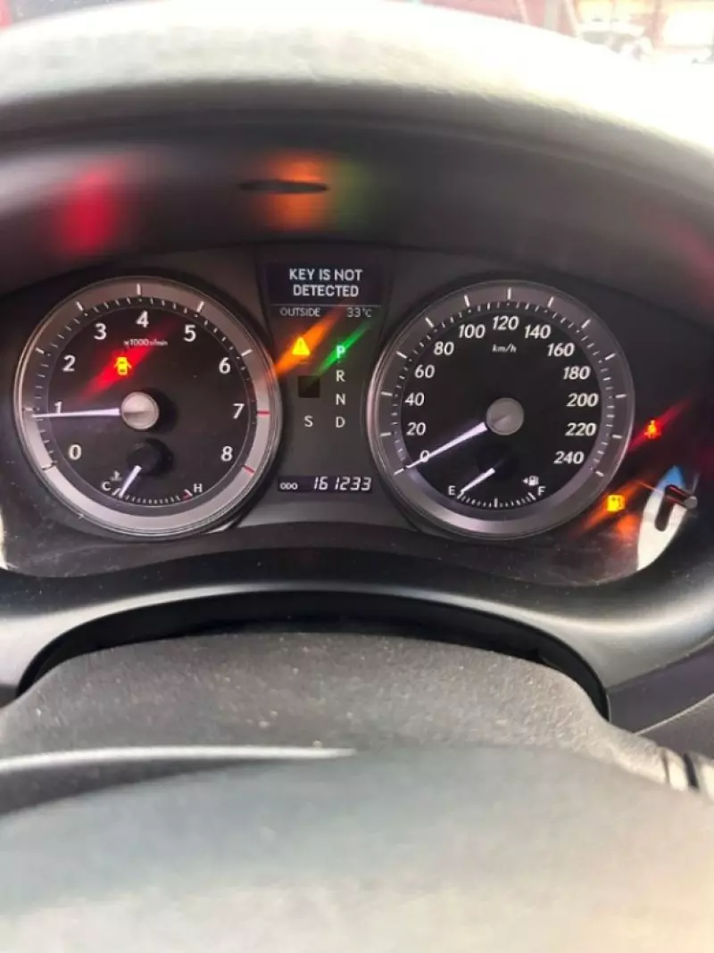 Lexus ES   - 2011