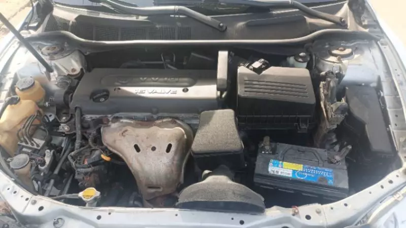 Toyota Camry - 2009