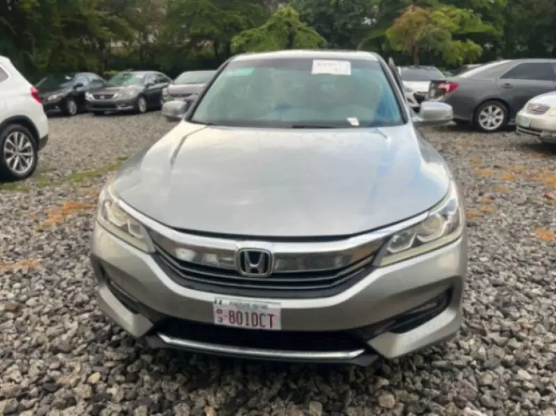 Honda Accord   - 2016