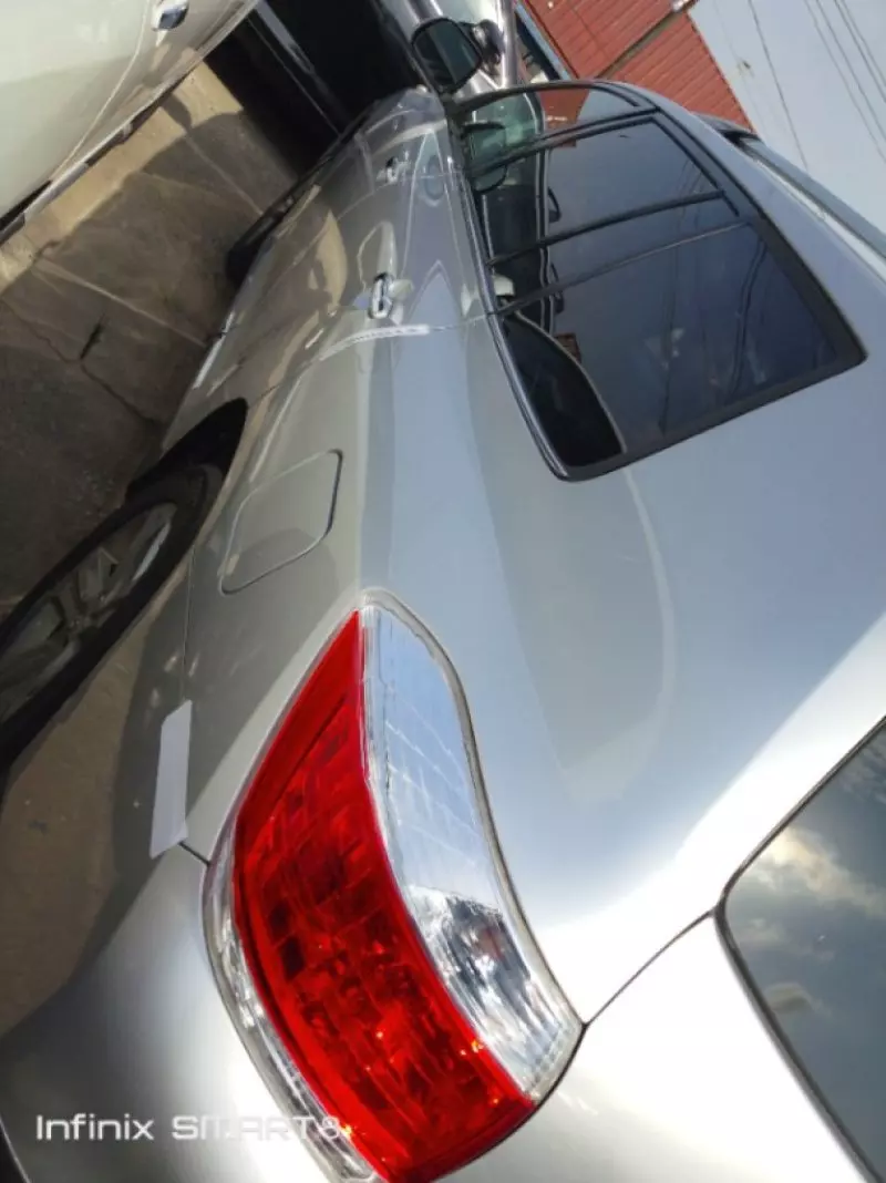 Toyota Highlander   - 2013