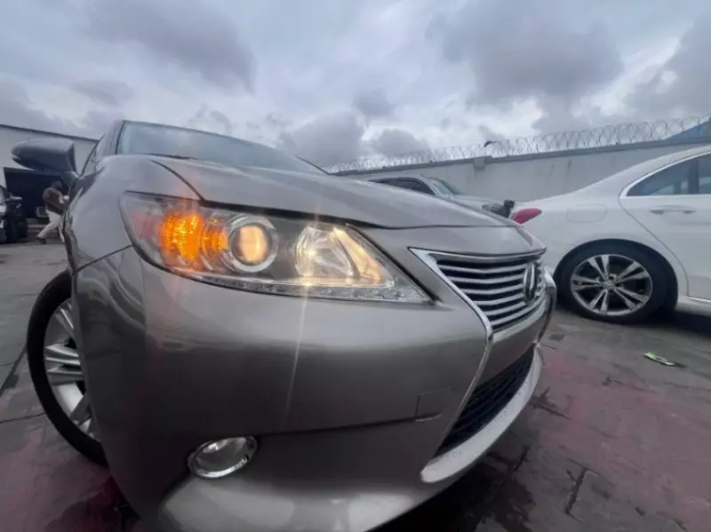 Lexus ES 350 - 2015