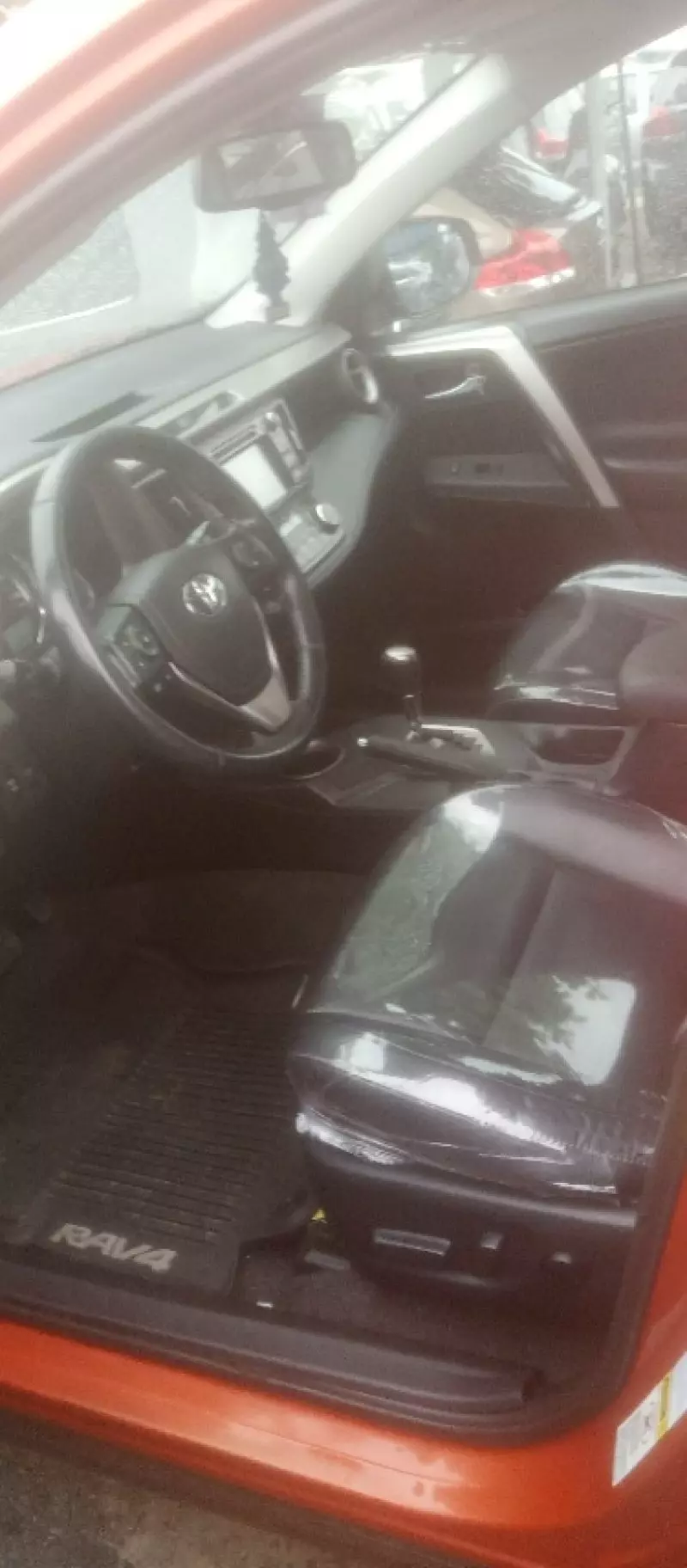 Toyota RAV 4 - 2014