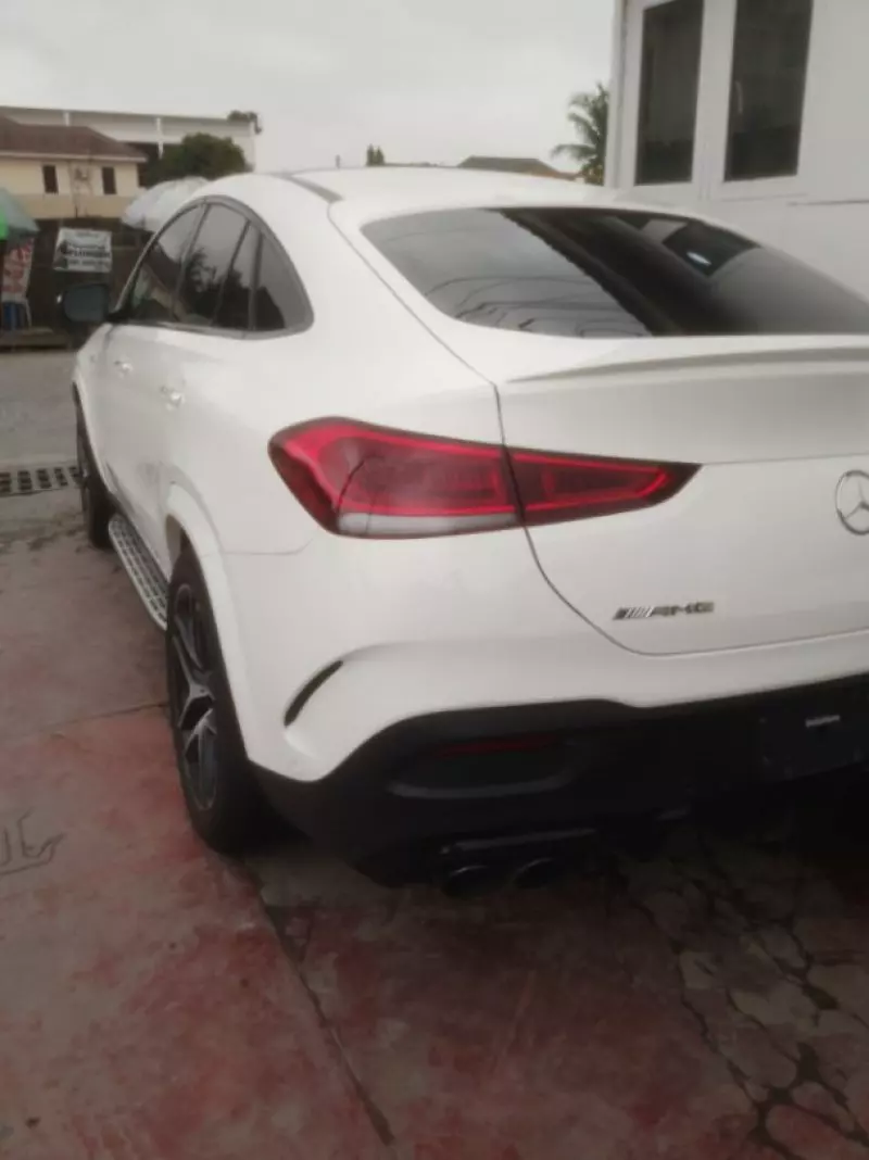 Mercedes-Benz GLE 53 AMG   - 2021