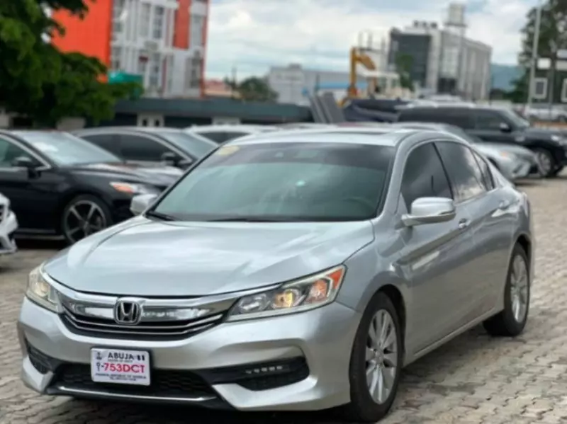 Honda Accord   - 2014