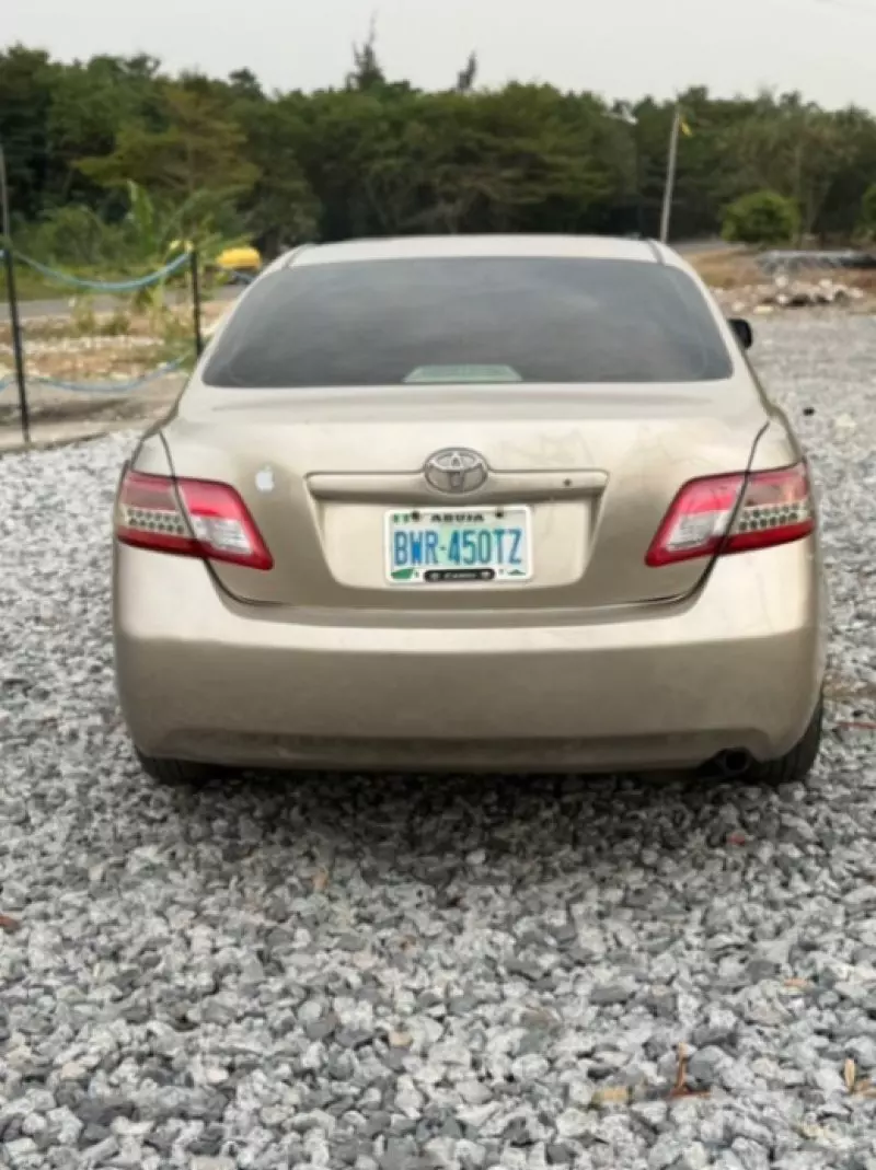 Toyota Camry   - 2007