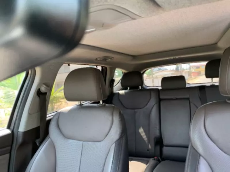 Hyundai Santa Fe   - 2020