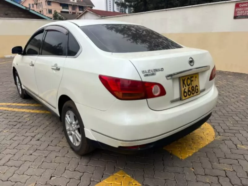 Nissan Sylphy   - 2010