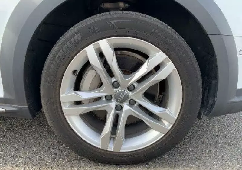 Audi A4 Allroad   - 2019