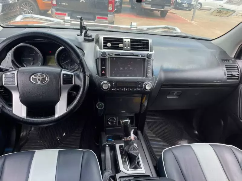 TOYOTA Landcruiser Prado   - 2014