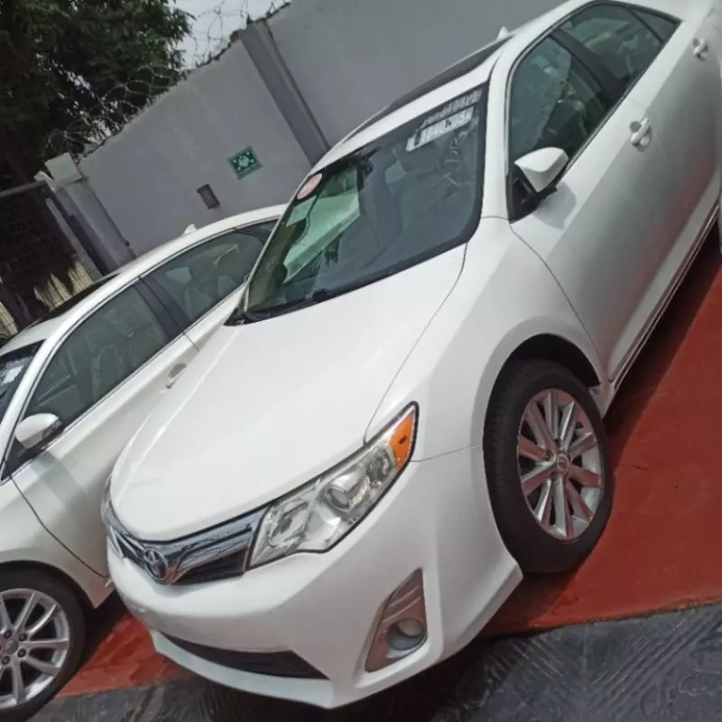 TOYOTA Camry   - 2012