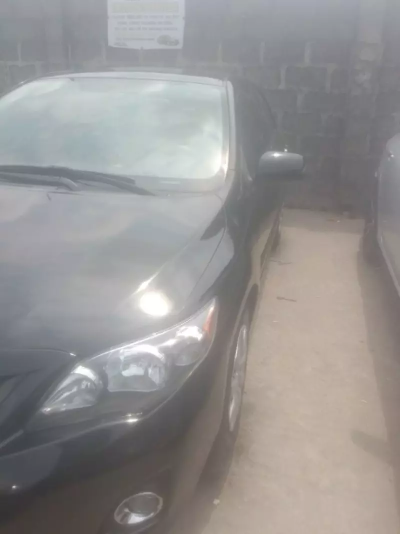 Toyota Corolla   - 2013