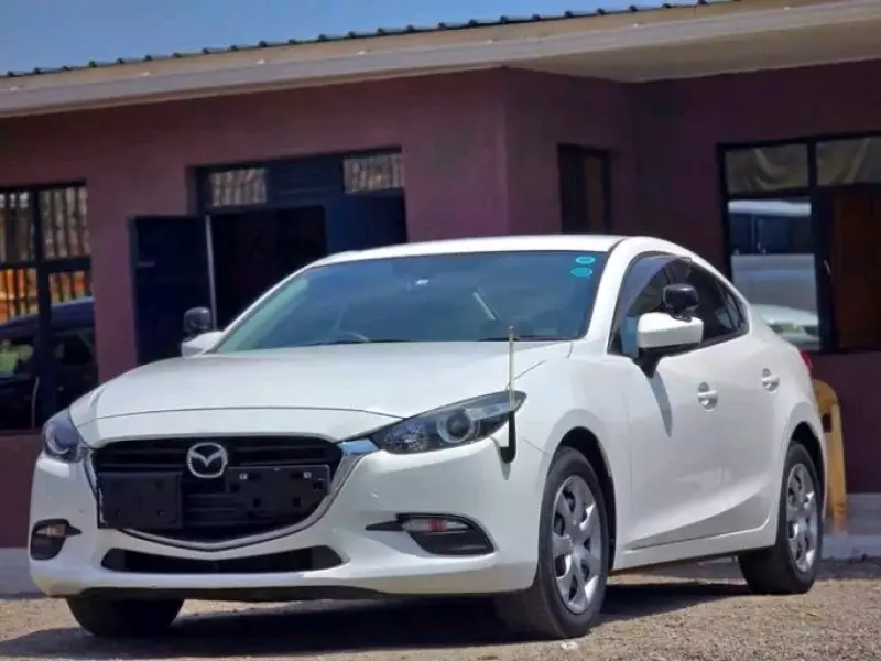 Mazda Axela    - 2018
