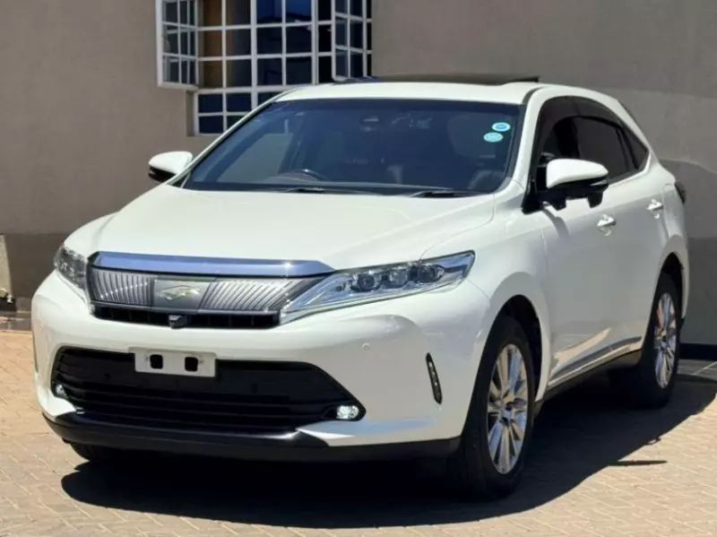 Toyota Harrier   - 2019