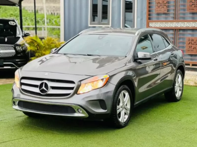Mercedes-Benz GLA 250   - 2015