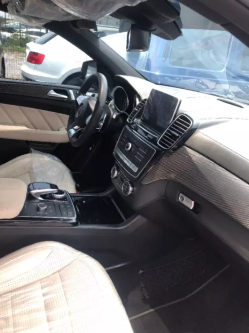 Mercedes-Benz GLE 63 AMG   - 2016