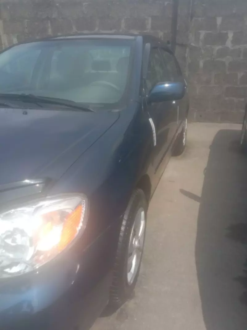 Toyota Corolla   - 2013