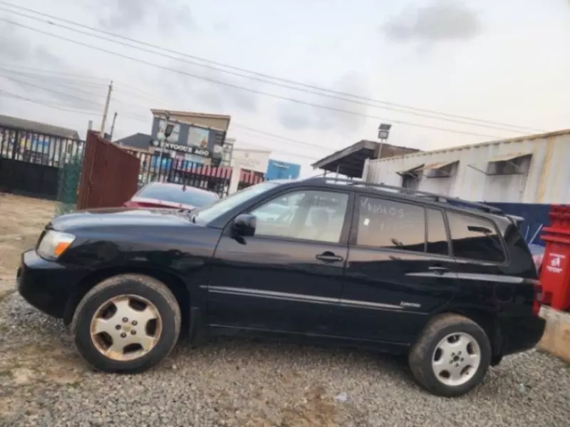 Toyota Highlander   - 2006