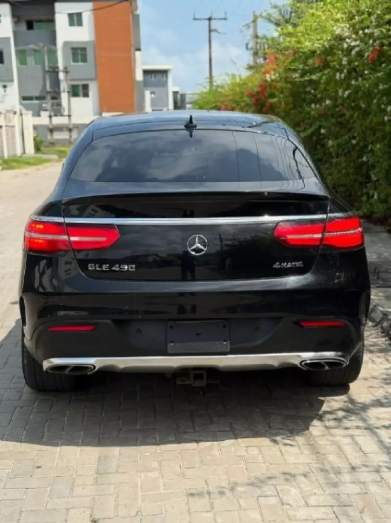 Mercedes-Benz GLE 450   - 2016