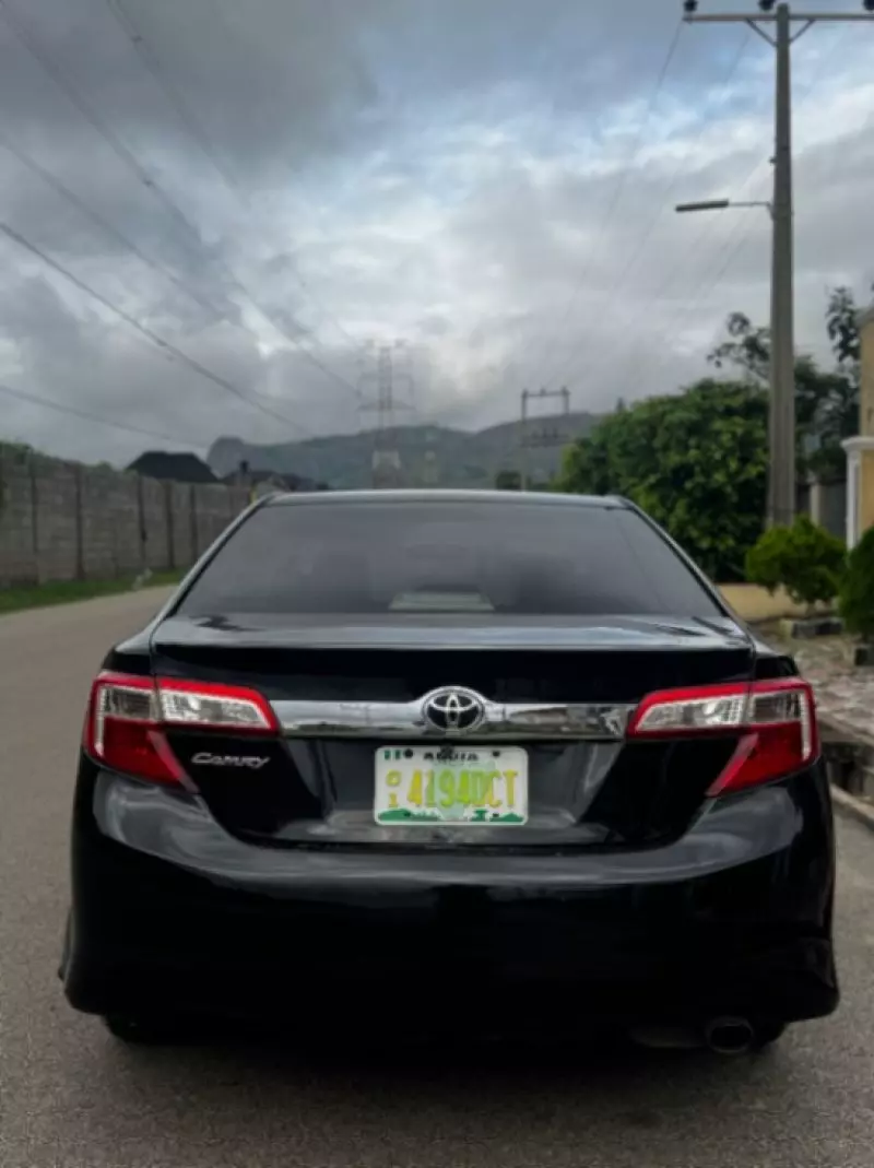 TOYOTA Camry   - 2013