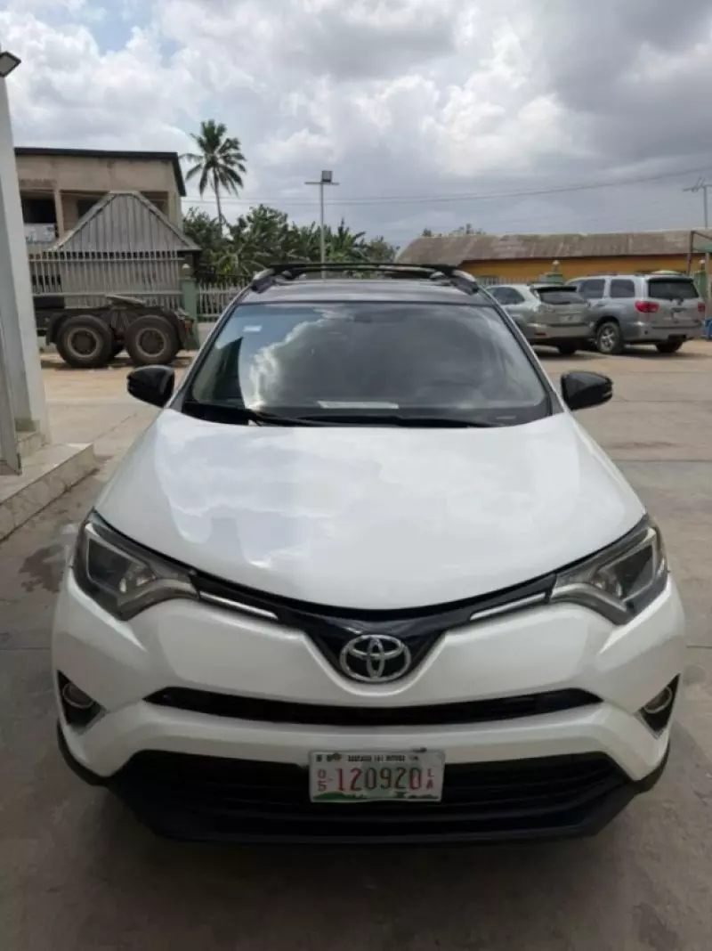 TOYOTA RAV 4 - 2013