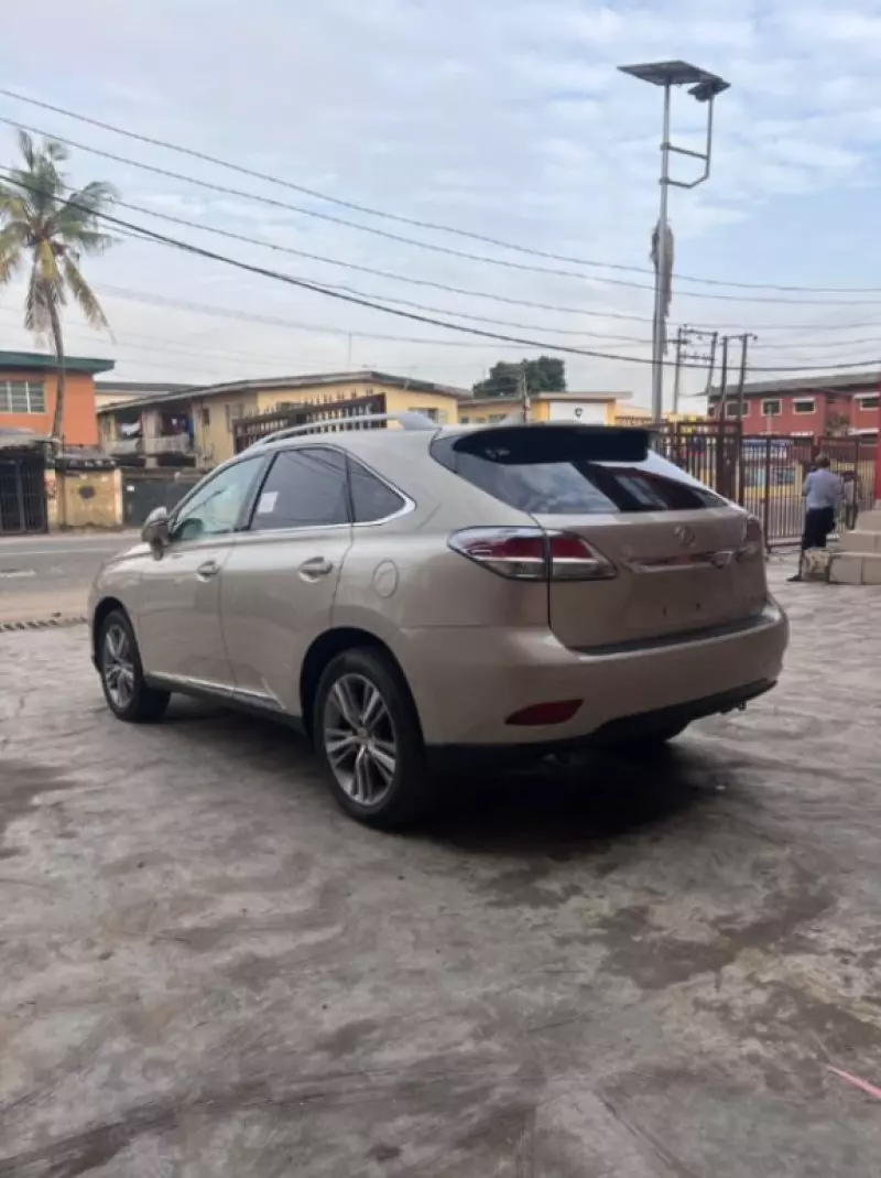 Lexus RX - 2015