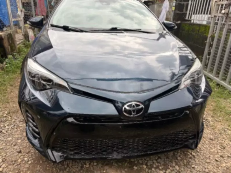 TOYOTA Corolla   - 2017