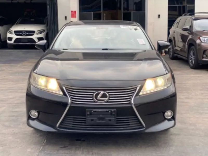 Lexus ES 350   - 2013