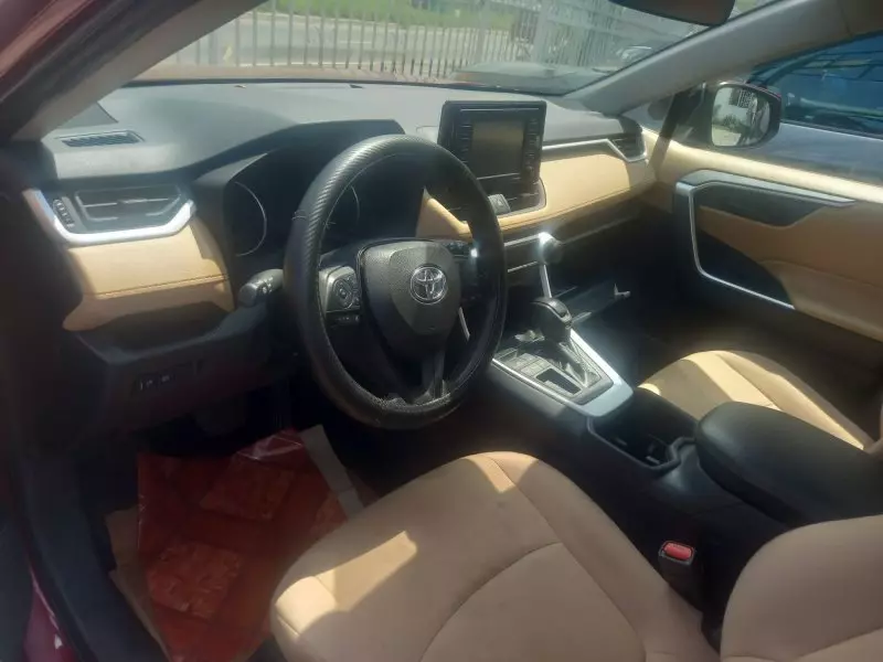 Toyota RAV 4   - 2022
