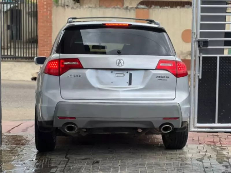 Acura MDX   - 2009