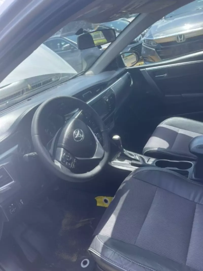 Toyota Corolla   - 2014