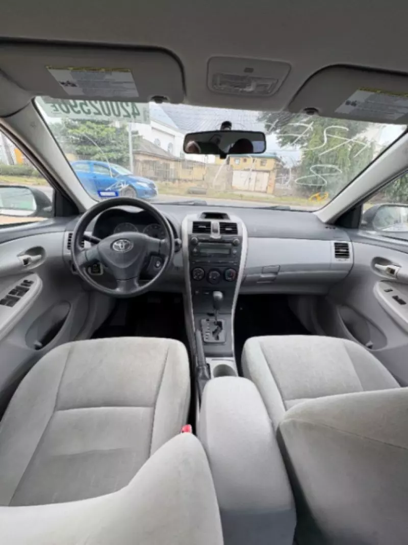 TOYOTA Corolla   - 2013