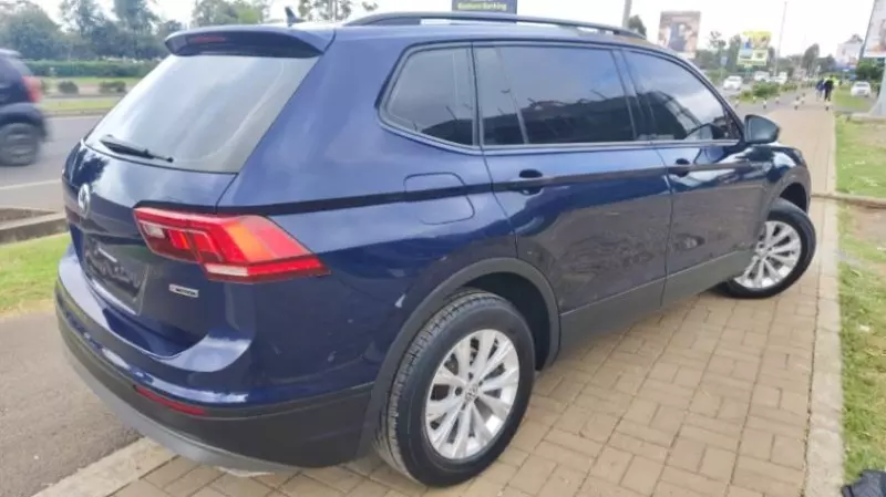 Volkswagen Tiguan - 2022