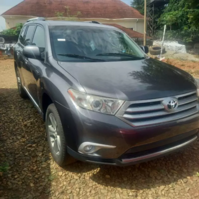 TOYOTA Highlander   - 2012