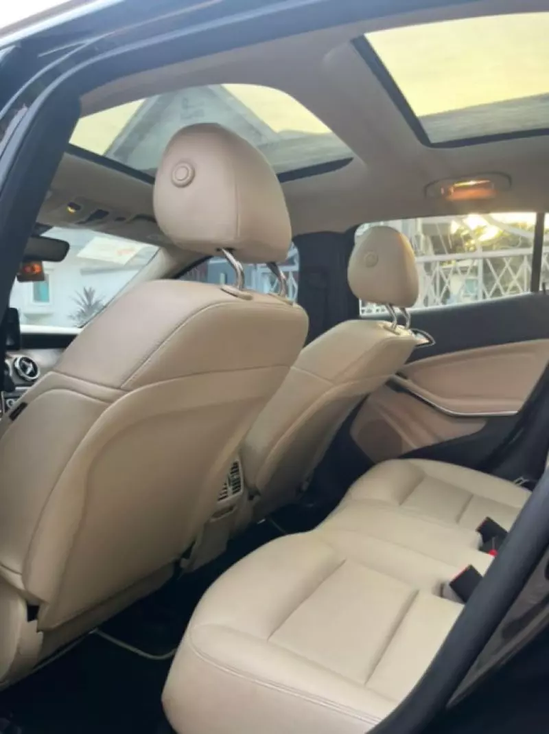 Mercedes-Benz GLA-Class   - 2018