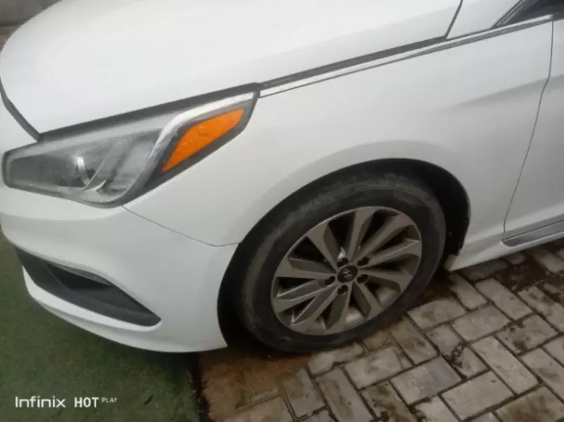 Hyundai Sonata   - 2017