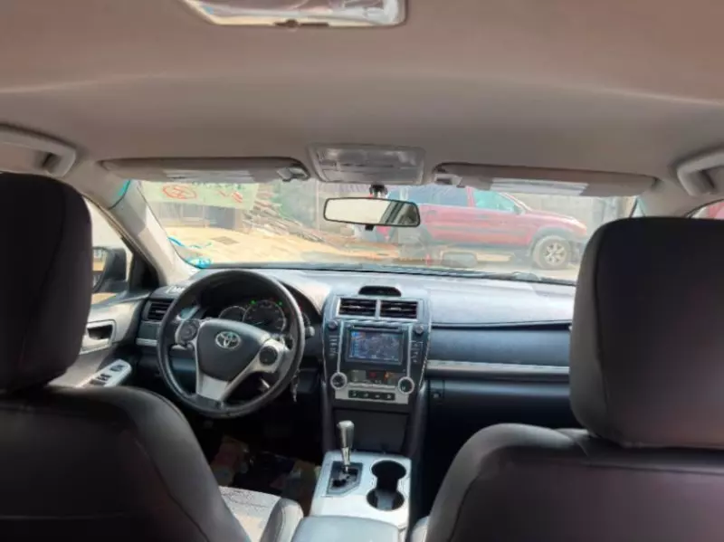 TOYOTA Camry - 2013