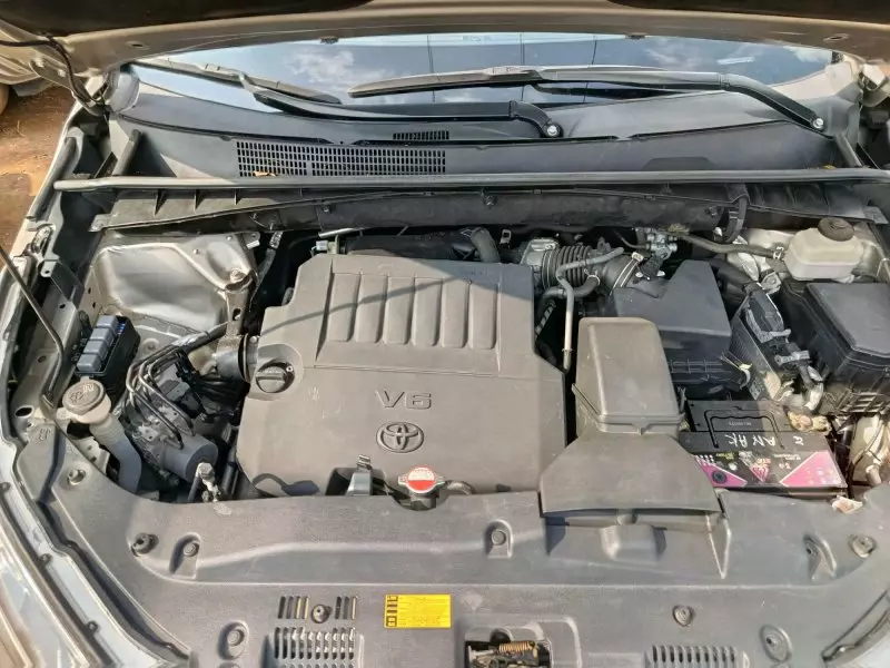 TOYOTA Highlander   - 2016