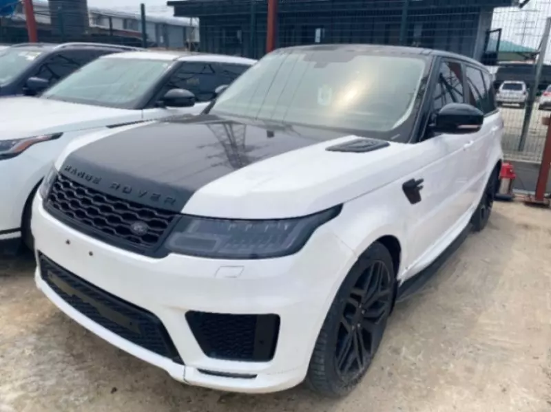 Land Rover Range Rover Sport   - 2015