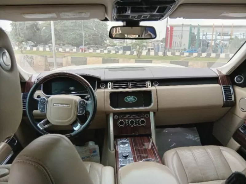 RANGE ROVER HSE LR4   - 2017