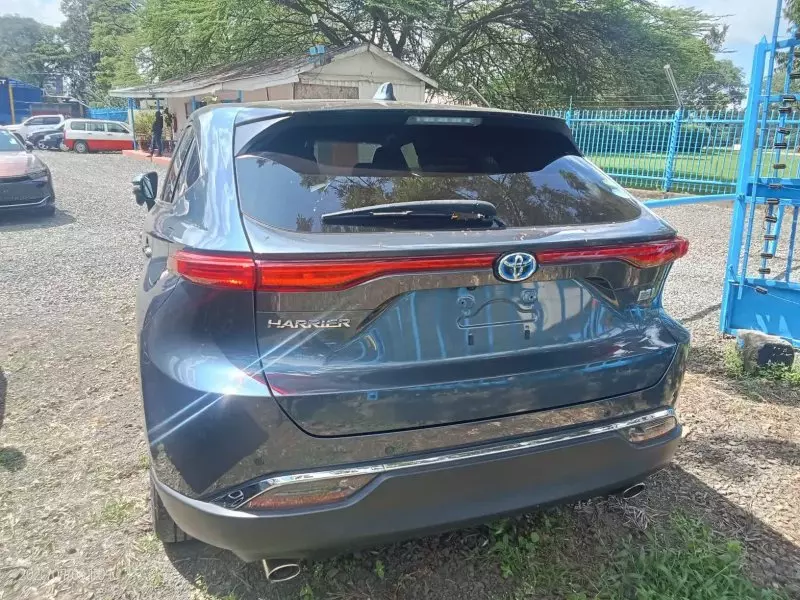 TOYOTA Harrier hybrid    - 2020