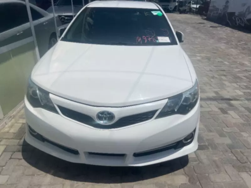 TOYOTA Camry   - 2013